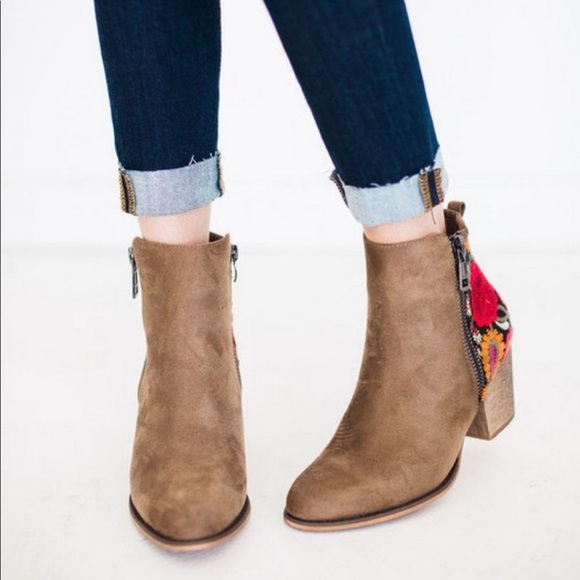 Last One! Embroidered Floral Brown Suede Booties - Picture 2 of 2